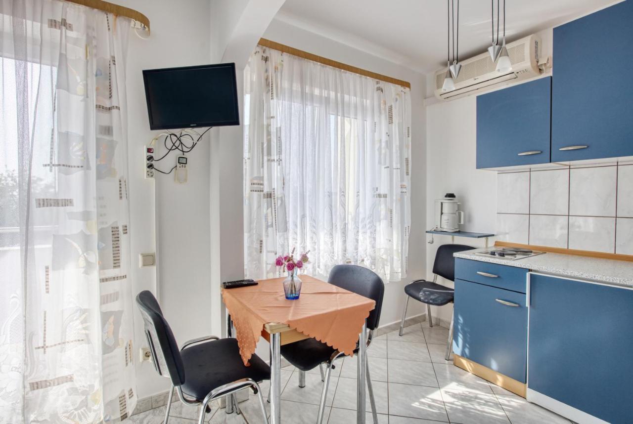 Apartments With A Parking Space Vodice - 6178 Экстерьер фото