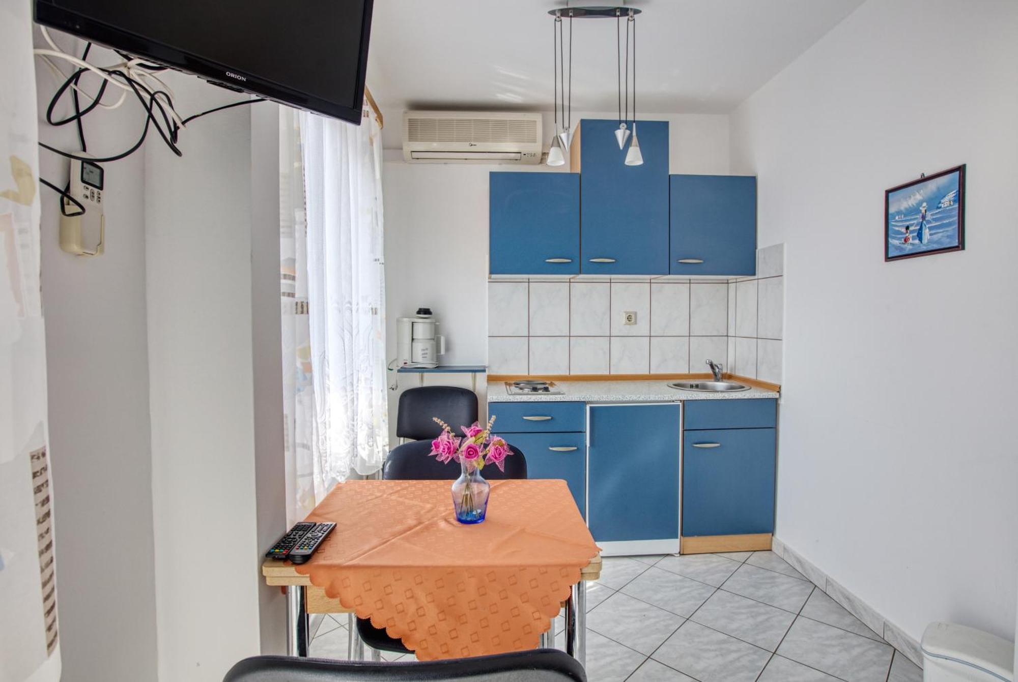 Apartments With A Parking Space Vodice - 6178 Номер фото